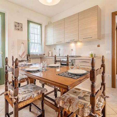 Casa Vacanze Dalla Ci Capezzano Pianore 외부 사진
